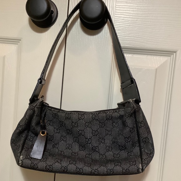 Gucci Bag - Picture 2 of 11